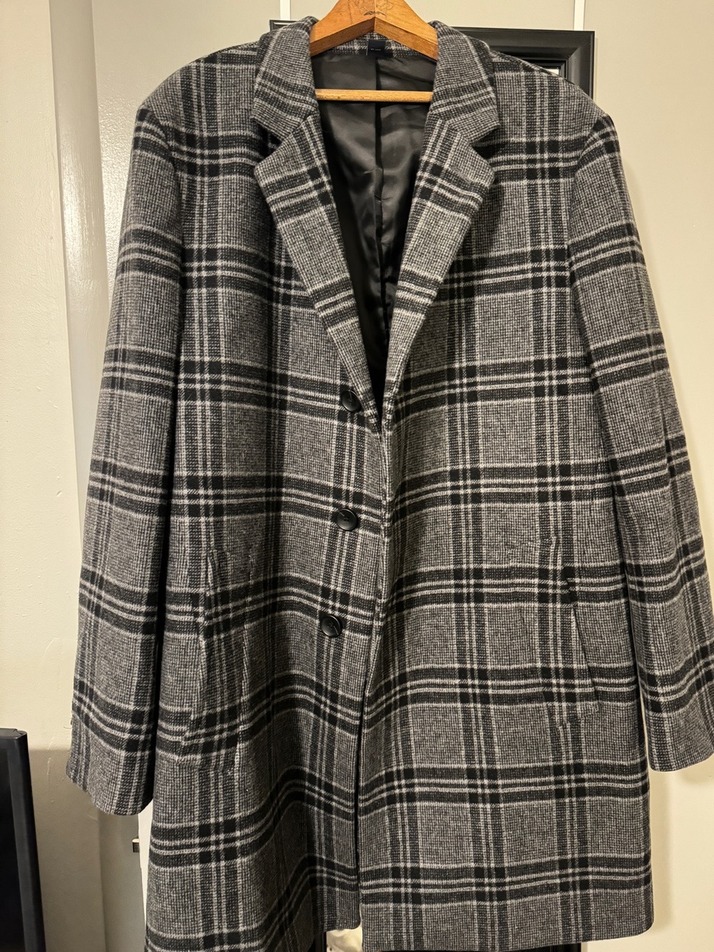 Jos. A. Bank Black and Gray Overcoat 44 Regular